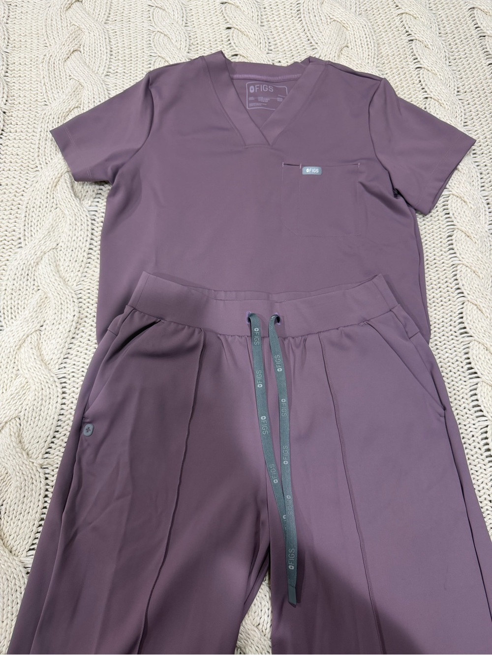 FIGS Plum Scrubs Set
